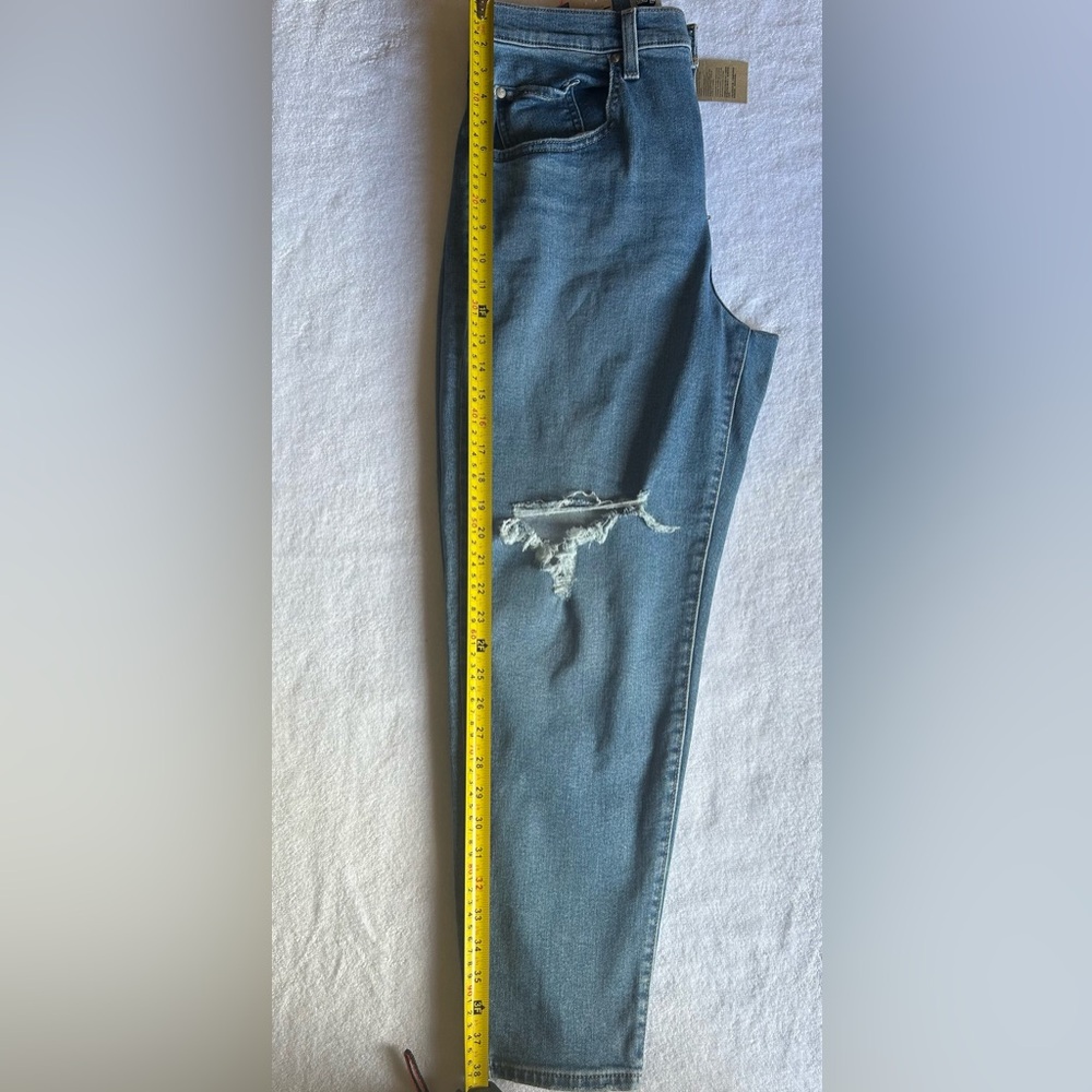 Levi's Classic Blue Denim Jeans